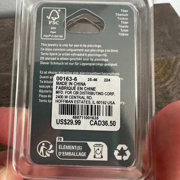 New Claire's Silver-tone Titanium Cubic Zirconia 16G Labret Lip Studs - 4 Pack - Picture 4 of 6